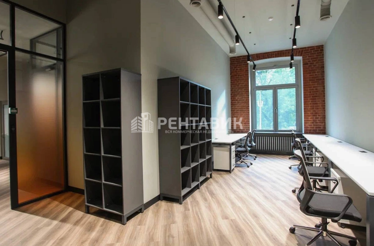 Офис Лубянский, 19с1 площадью 99.69 квадратных метров