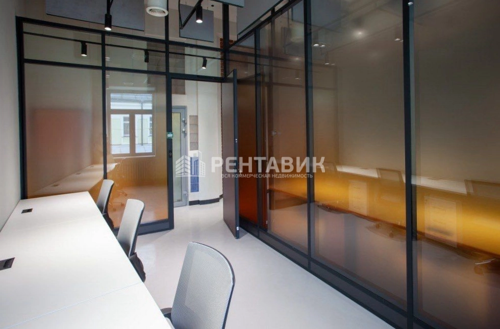 Офис Лубянский, 19с1 площадью 99.69 квадратных метров