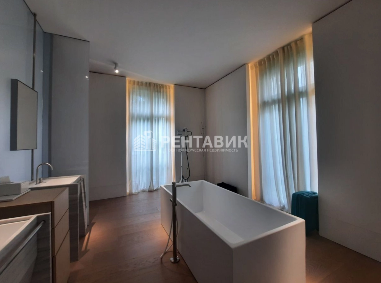 Здание целиком Гранатный, 6А площадью 1270 квадратных метров