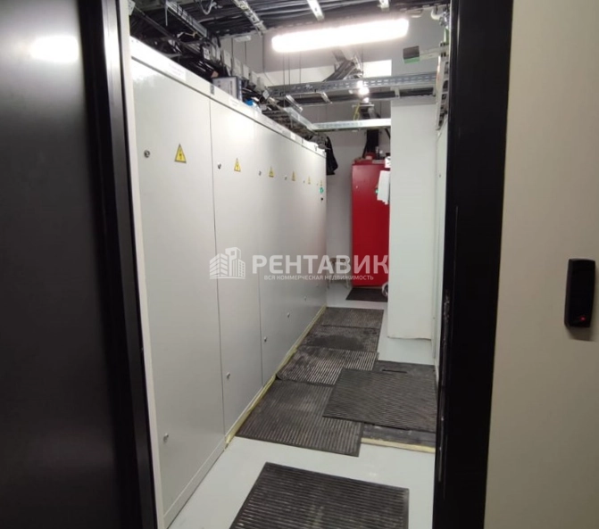 Здание целиком Невский 72 площадью 1860 квадратных метров