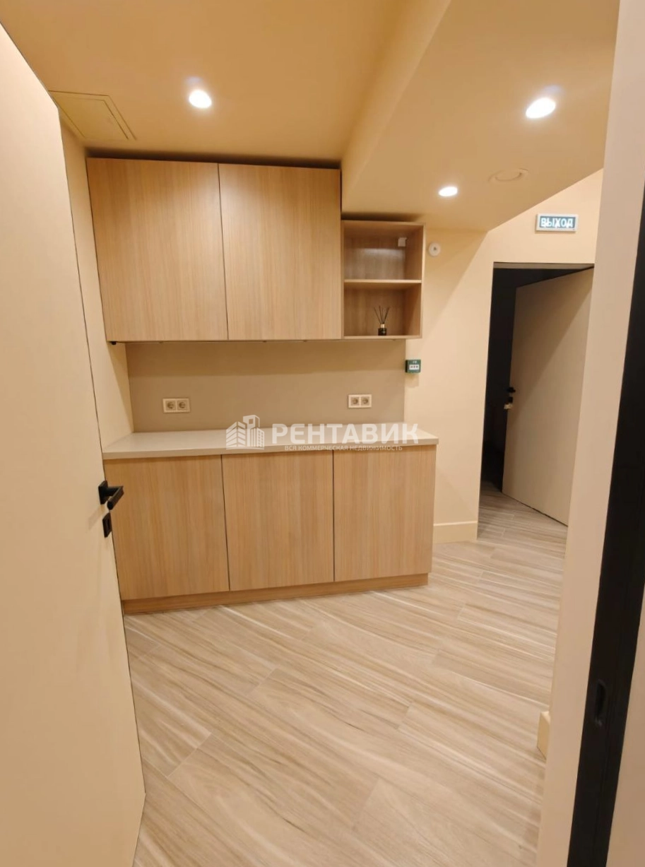 Офис Троицкая 5 площадью 343 квадратных метров
