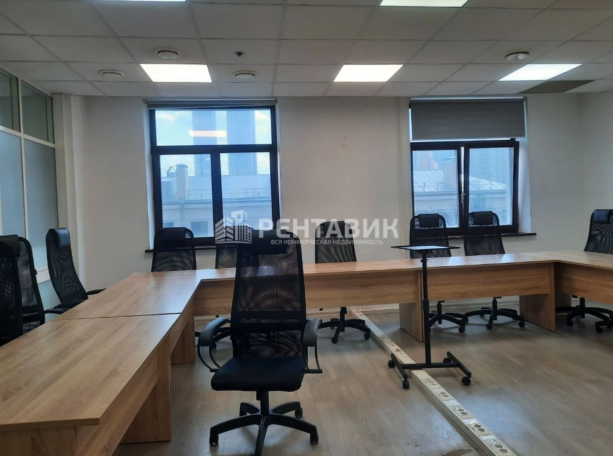 Офис Краснопресненский Строение 42 площадью 847 квадратных метров