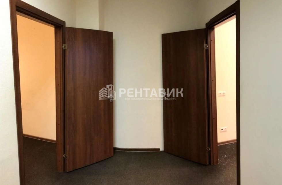 Офис Барклай Плаза площадью 215.6 квадратных метров