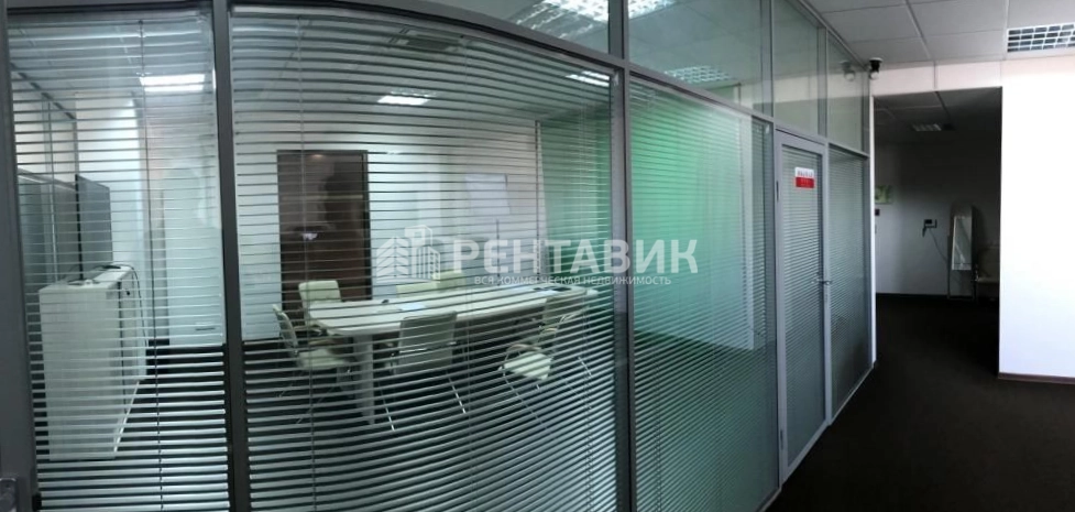 Офис Барклай Плаза площадью 215.6 квадратных метров