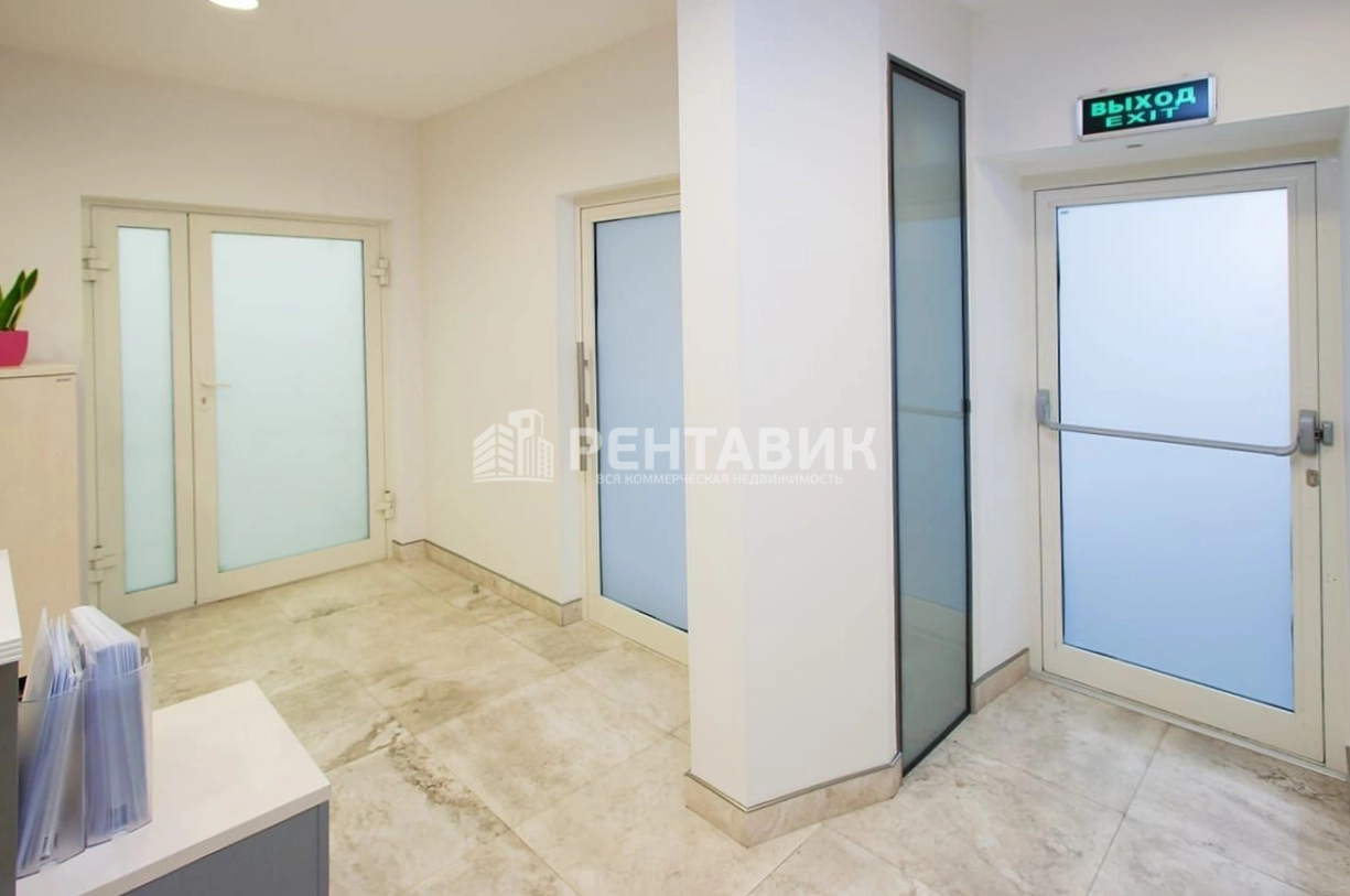Офис Баркли Плаза площадью 392 квадратных метров