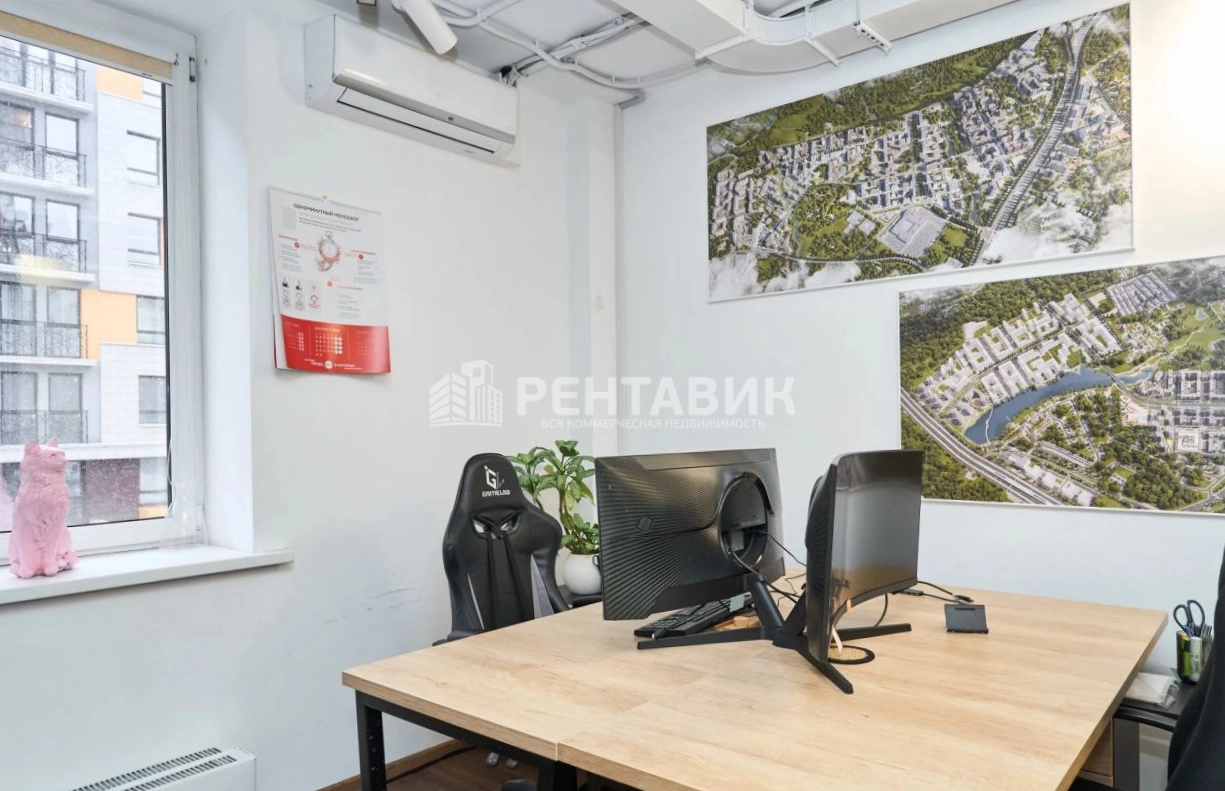 Офис Испанские кварталы площадью 818.6 квадратных метров