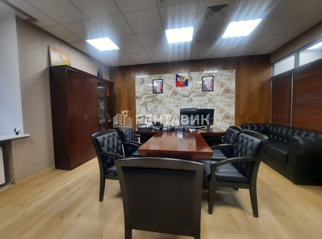 Офис Романов, 5 площадью 390.6 квадратных метров