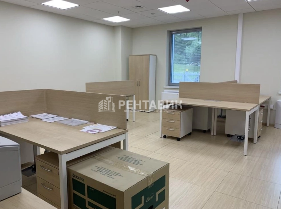 Здание целиком Севастопольский проспект, 10к1 площадью 3825.6 квадратных метров