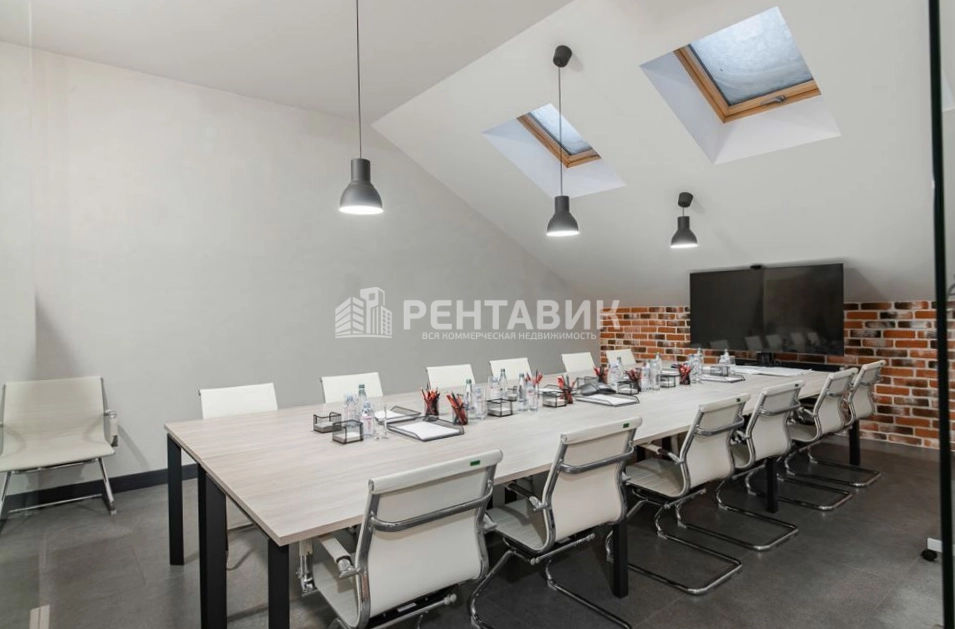 Офис Заморёнова, 12с1 площадью 766.4 квадратных метров