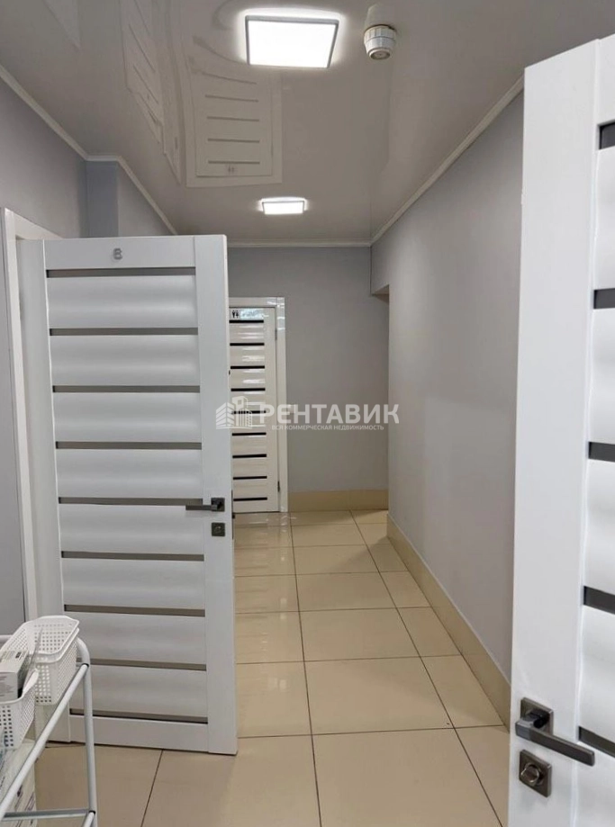 Торговая площадь Новаторов, 6 площадью 139 квадратных метров