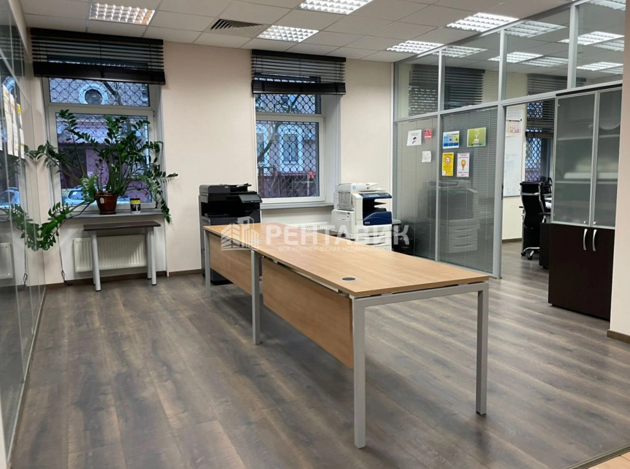 Офис Сокол Плейс площадью 336 квадратных метров