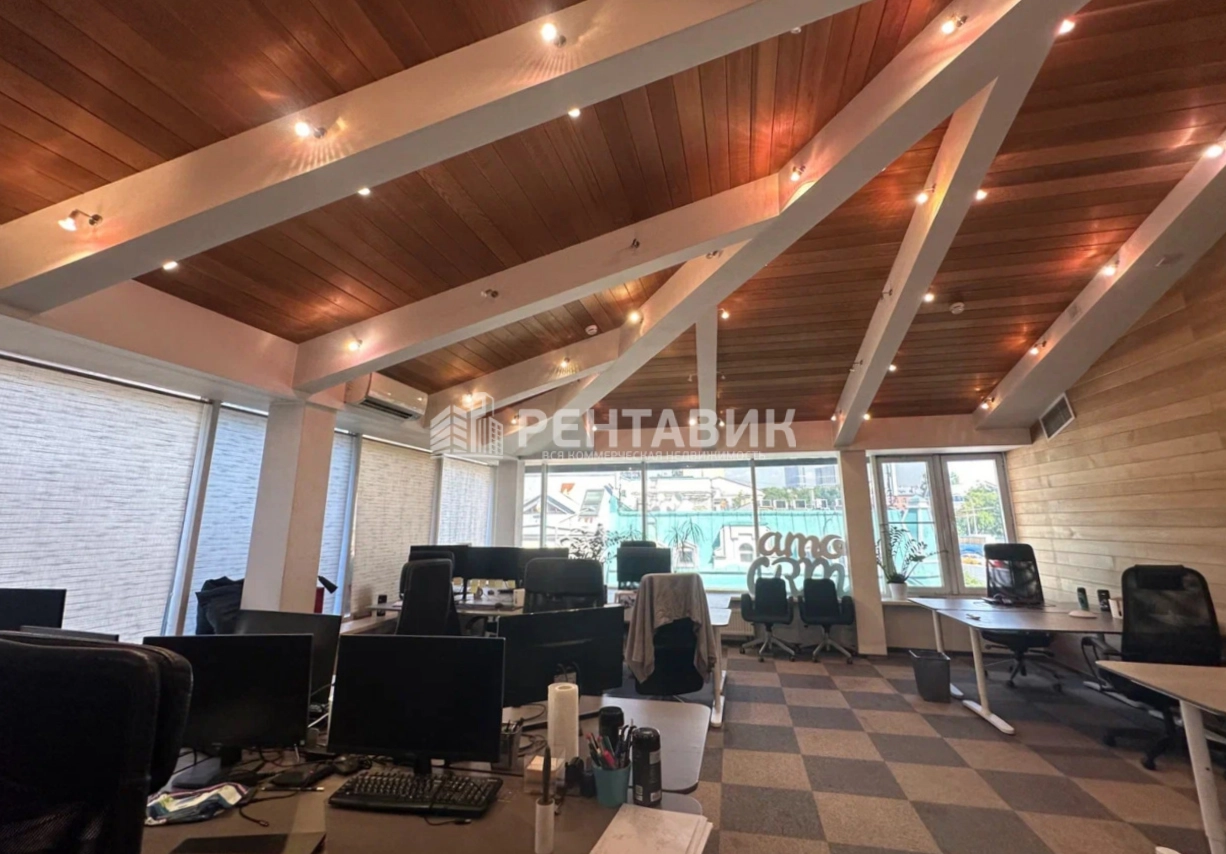 Здание целиком Николоямская Плаза площадью 5004.7 квадратных метров