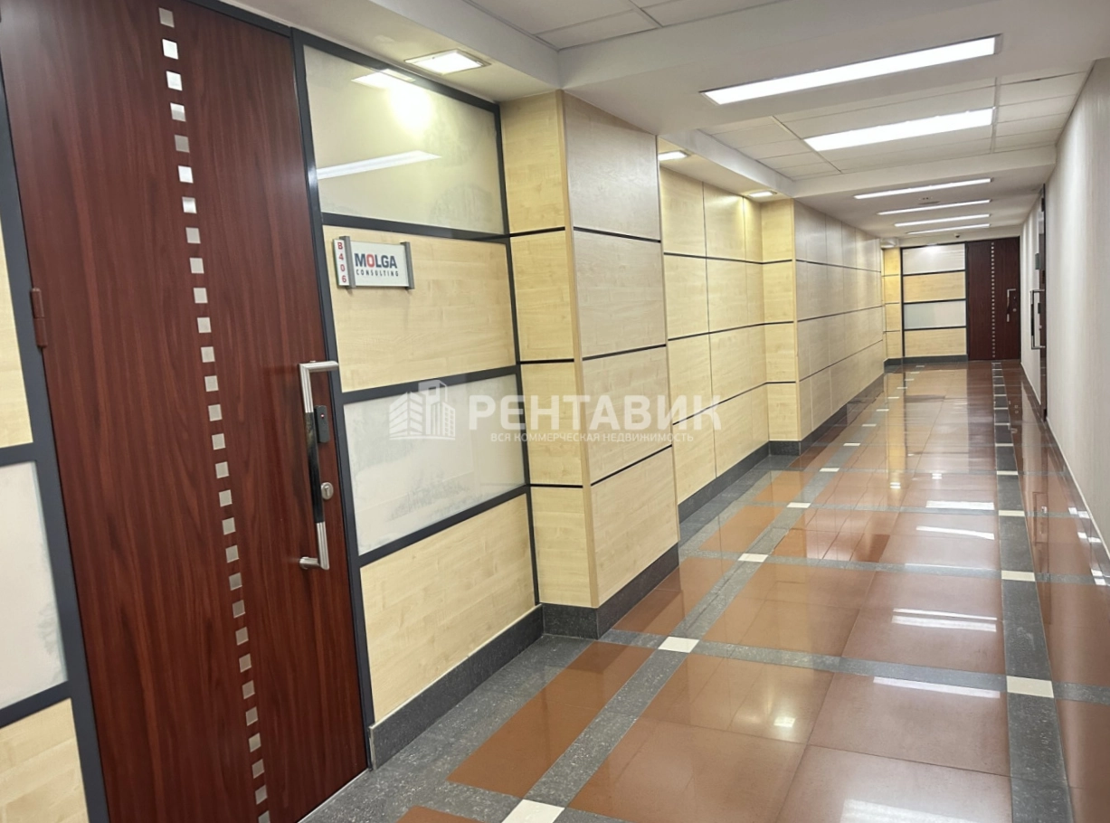 Помещение свободного назначения W Plaza I площадью 240 квадратных метров