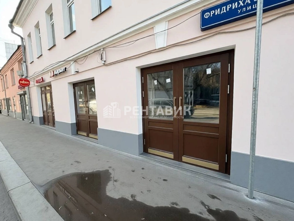 Торговая площадь Фридриха Энгельса, 23с3 площадью 33 квадратных метров