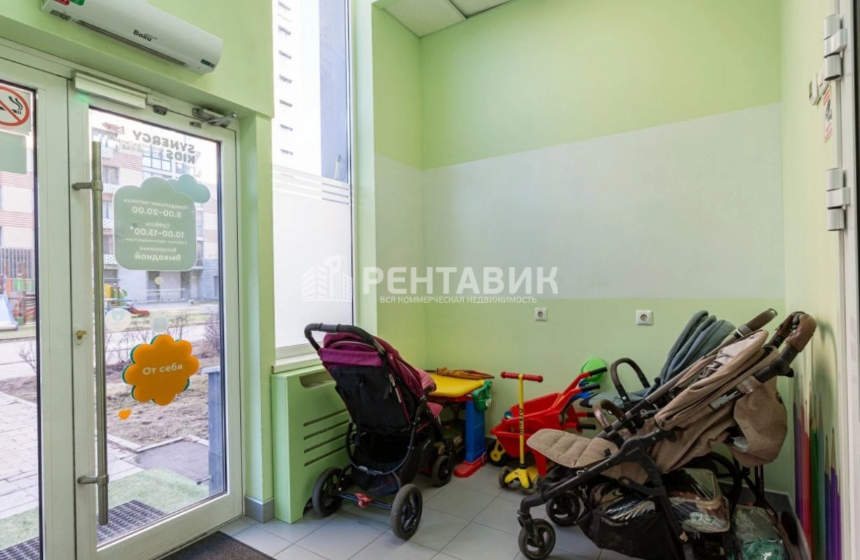Помещение свободного назначения Сосинская, 6 площадью 270.6 квадратных метров