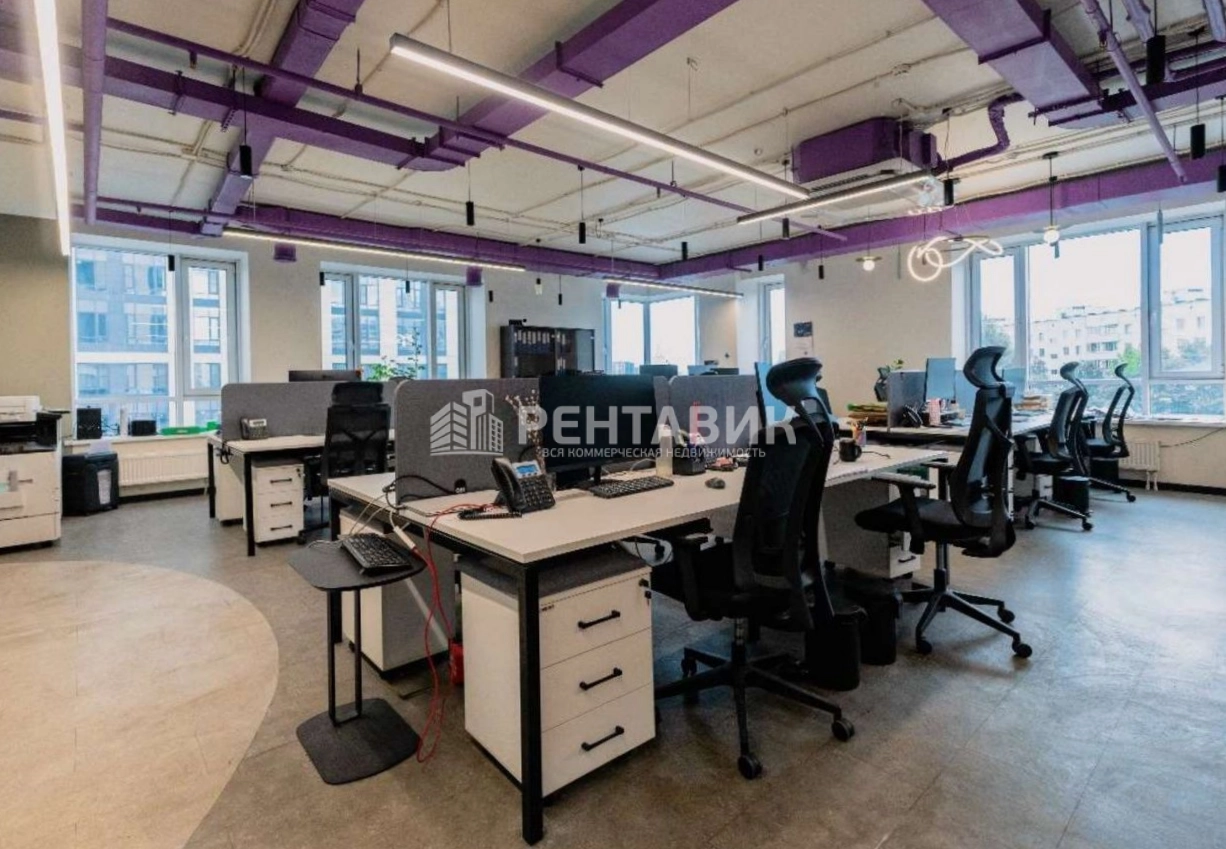 Офис Kvartal West Tower площадью 935.1 квадратных метров