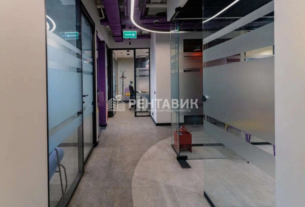 Офис Kvartal West Tower площадью 935.1 квадратных метров