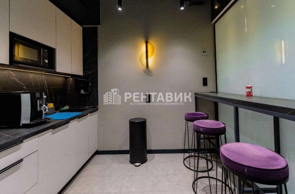 Офис Kvartal West Tower площадью 935.1 квадратных метров