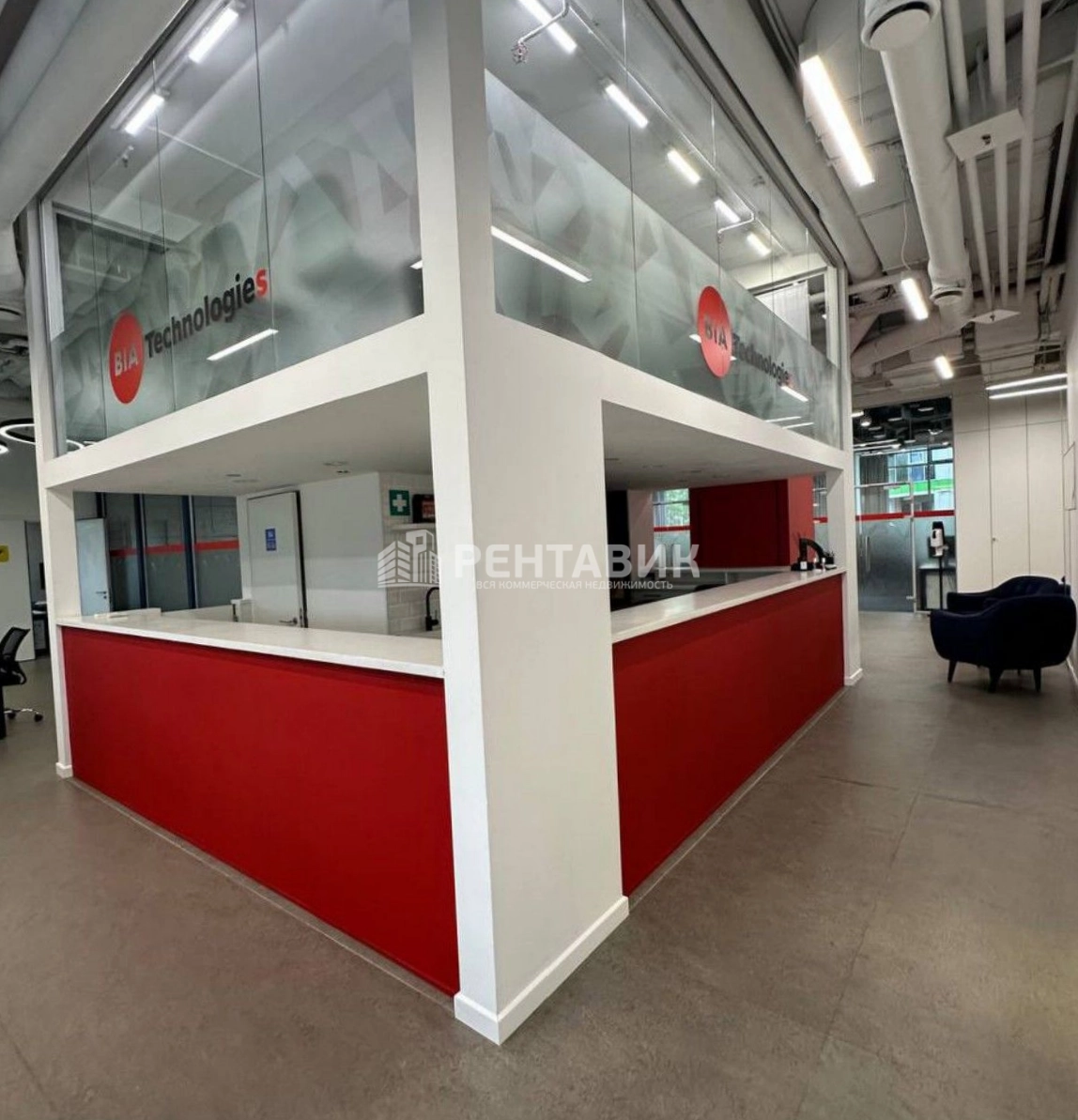 Офис Poklonka Place / Поклонка Плейс площадью 532.4 квадратных метров