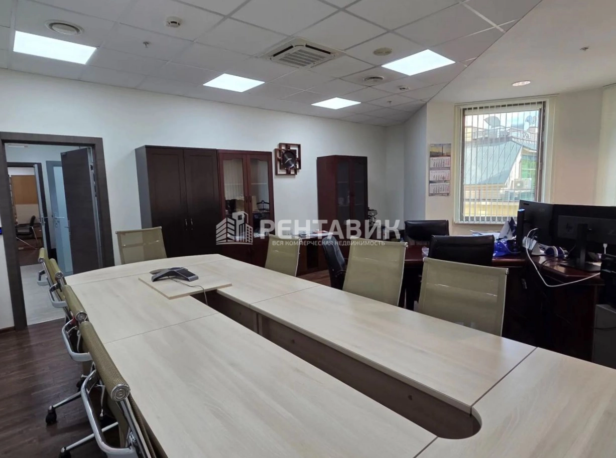 Офис Central City Tower / Централ Сити Тауэр площадью 225 квадратных метров
