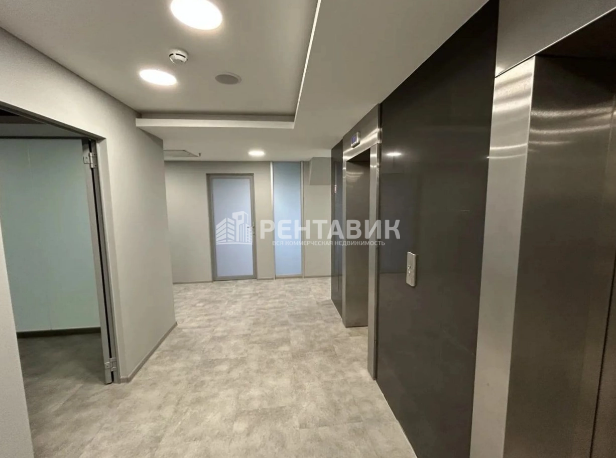 Офис РТС Рябиновая площадью 1587 квадратных метров