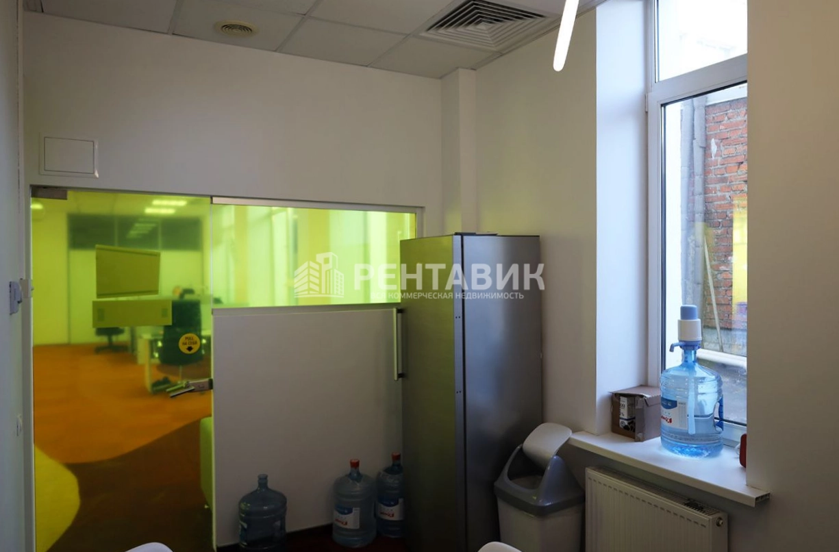 Офис Донской на Орджоникидзе площадью 284 квадратных метров