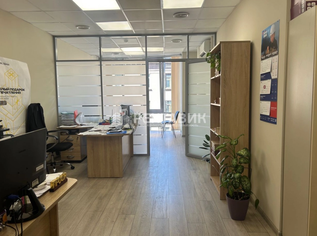 Офис Соверен площадью 507 квадратных метров