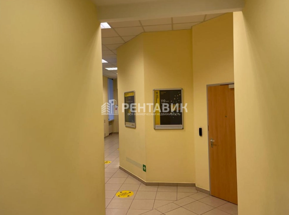 Помещение свободного назначения Кирочная, 24 площадью 200 квадратных метров