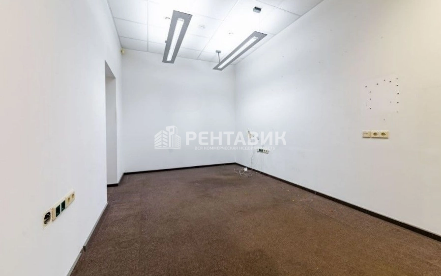 Помещение свободного назначения Кирочная, 24 площадью 200 квадратных метров