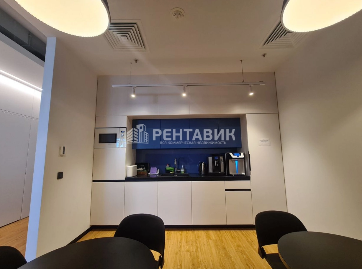 Офис Земельный площадью 1673 квадратных метров