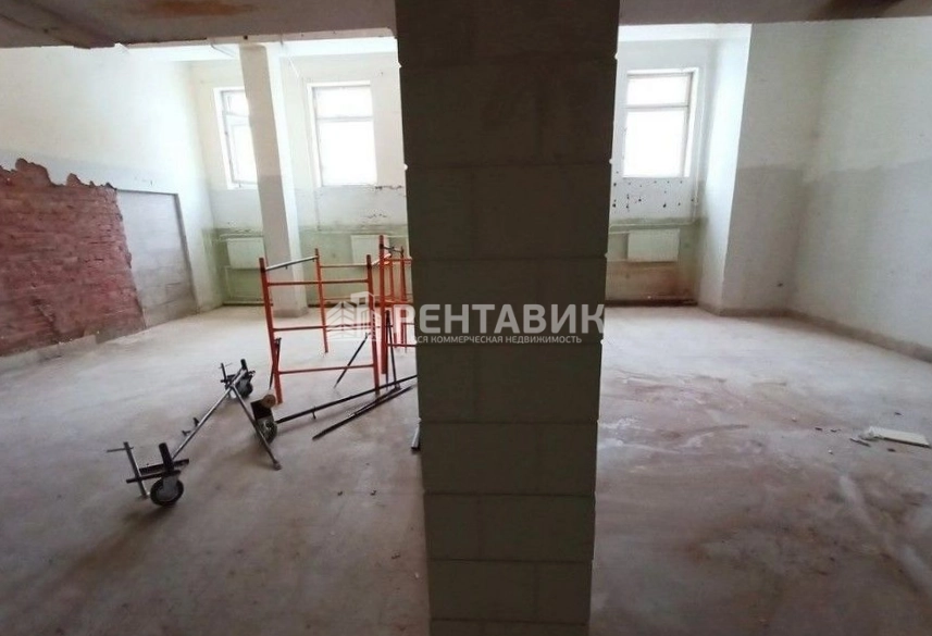 Помещение свободного назначения Нахимова, 1 площадью 420 квадратных метров