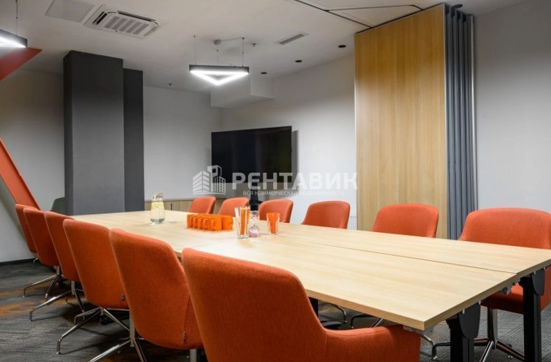 Офис Renaissance Hall площадью 40 квадратных метров