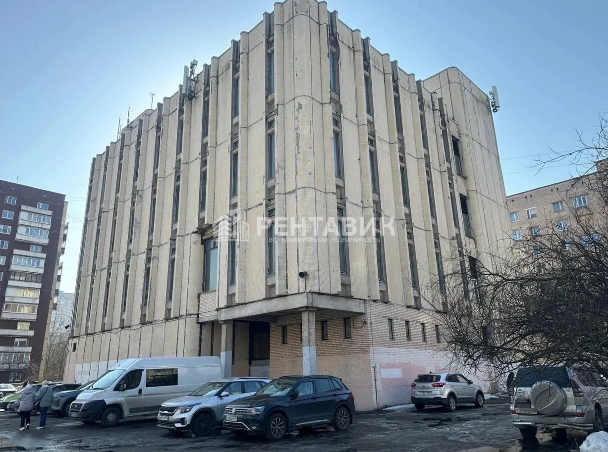 фасад дома, здание по адресу г Санкт-Петербург, пр-кт Наставников, д 44 к 1