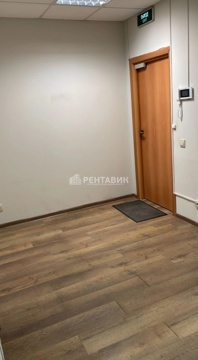 Офис Смоленский Пассаж площадью 110 квадратных метров