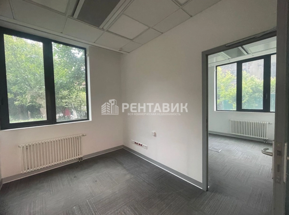 Помещение свободного назначения Eco-Standart площадью 330 квадратных метров