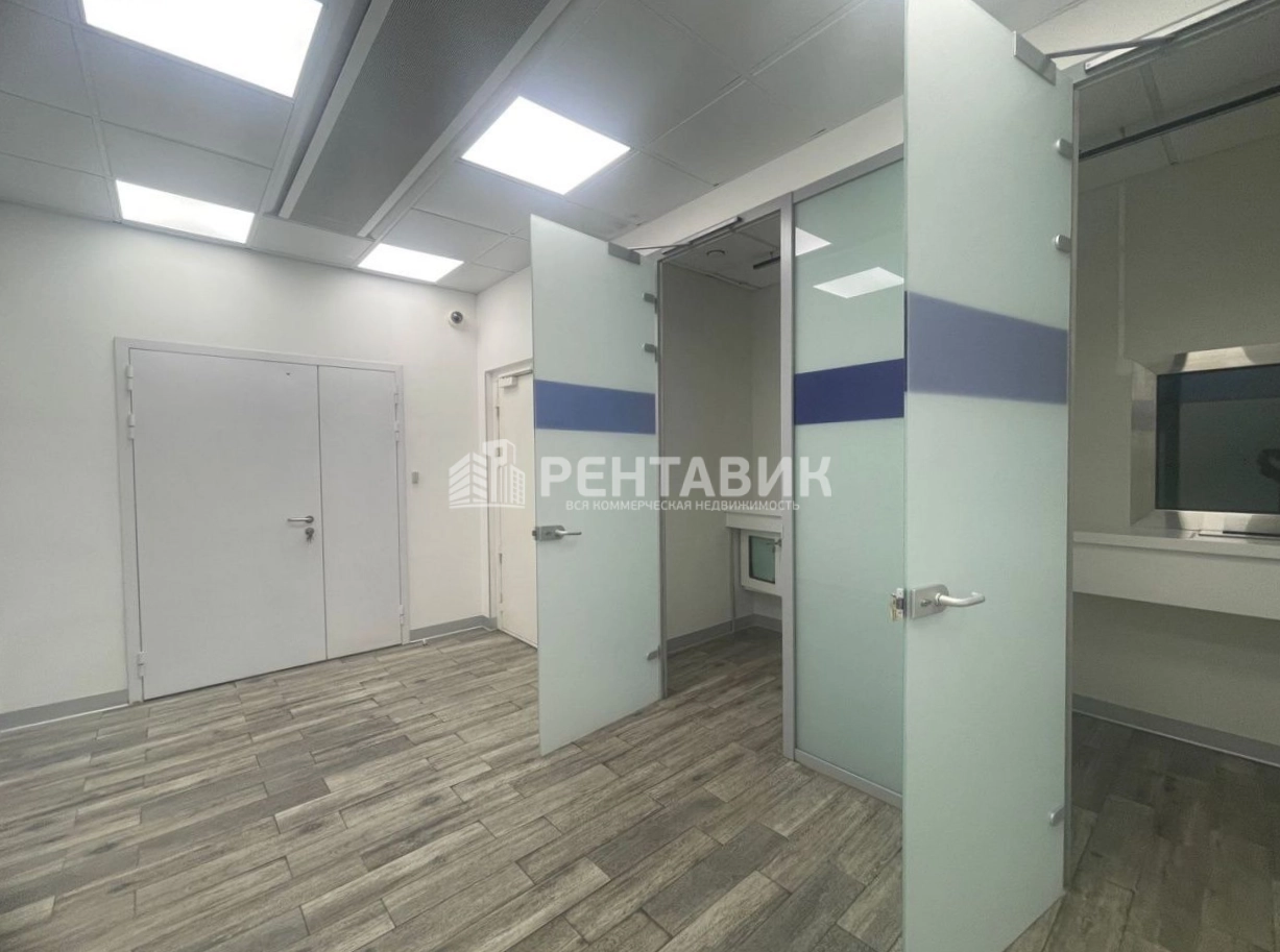 Помещение свободного назначения Eco-Standart площадью 330 квадратных метров