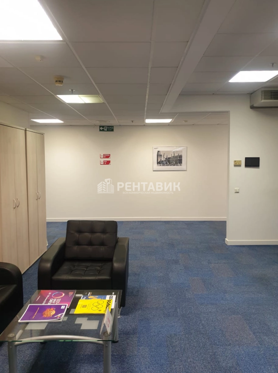 Офис Смоленский Пассаж площадью 719.7 квадратных метров