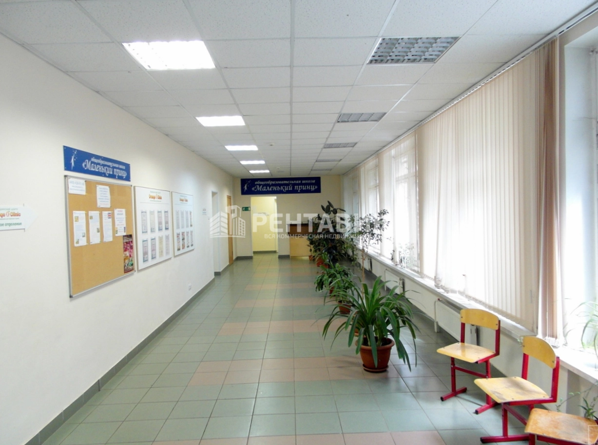 Здание целиком Новоясеневский, 13к2 площадью 2467.2 квадратных метров