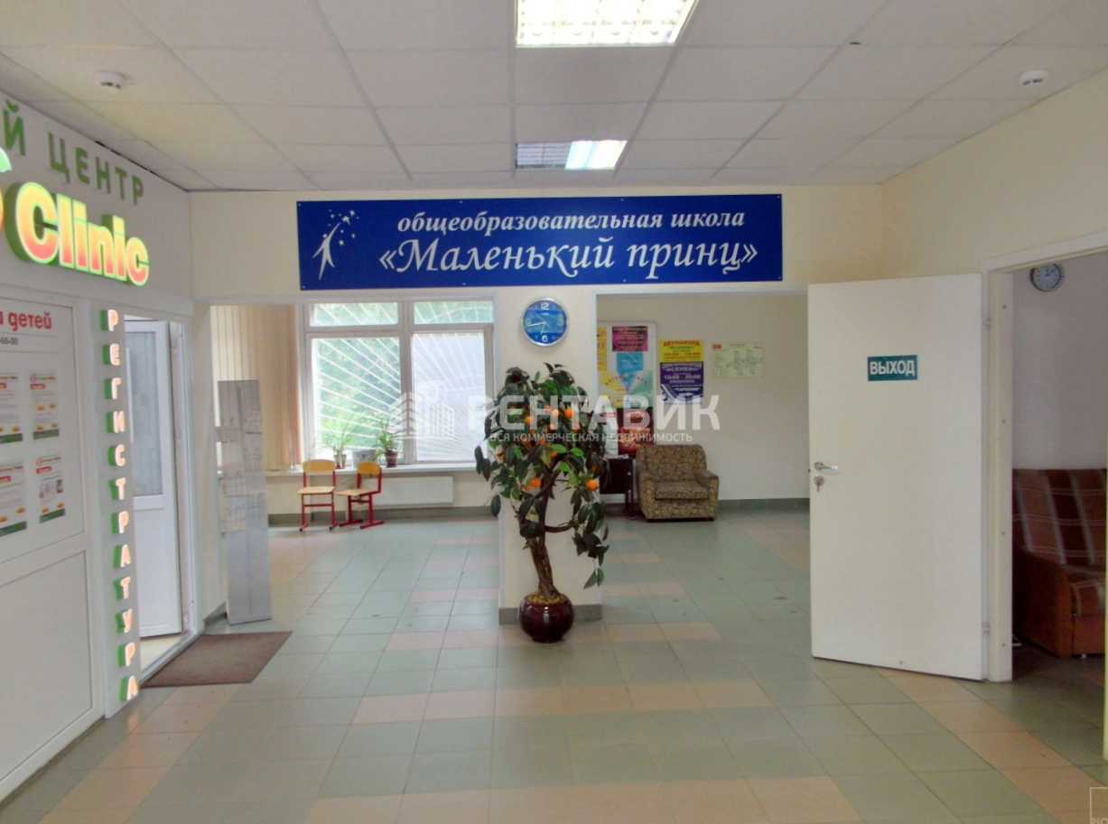 Здание целиком Новоясеневский, 13к2 площадью 2467.2 квадратных метров