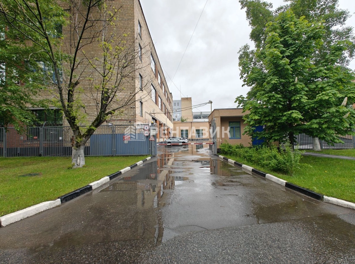 фасад дома, здание по адресу г Москва, ул Кирпичная, д 21