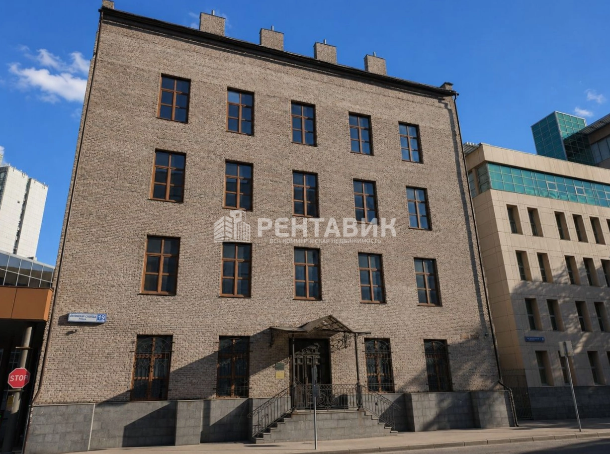 фасад дома, здание по адресу г Москва, ул Ленинская Слобода, д 19 стр 3