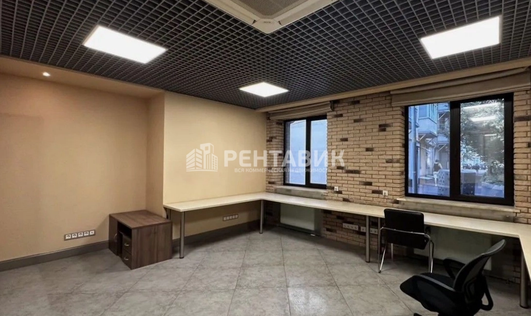 Офис Цветной 26 площадью 93 квадратных метров