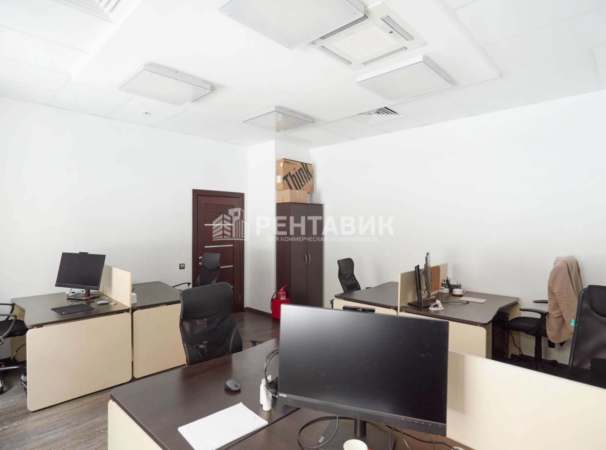 Офис Сокол Плейс площадью 336 квадратных метров