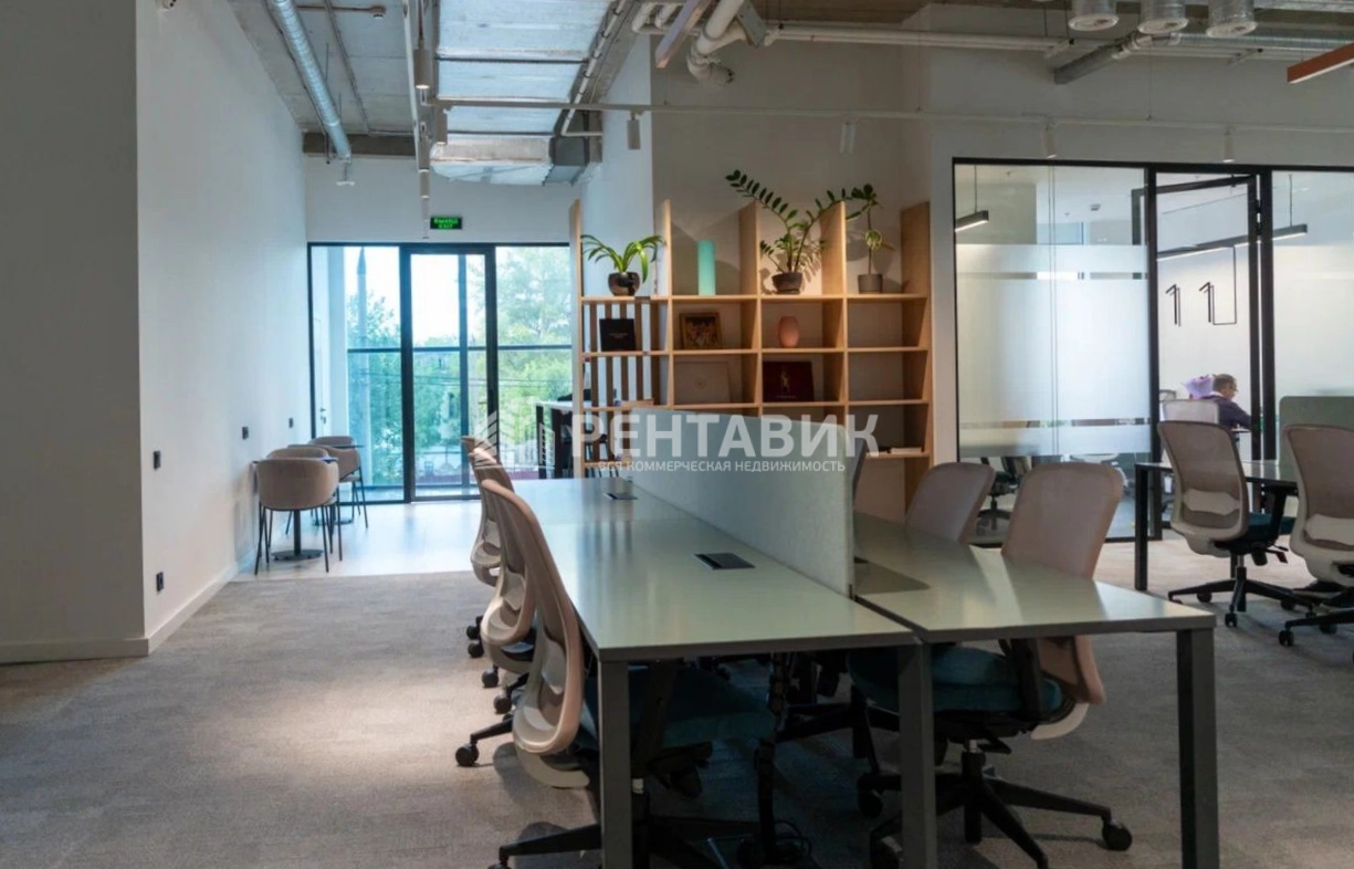 Офис SK Plaza площадью 1153.9 квадратных метров