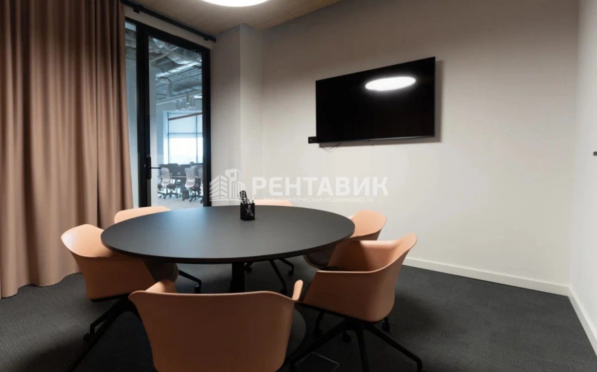 Здание целиком SK Plaza площадью 20000 квадратных метров