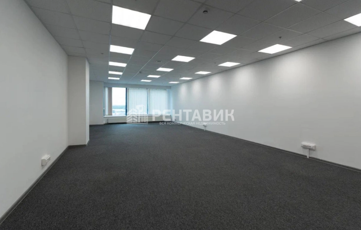 Офис SK Plaza площадью 2481 квадратных метров