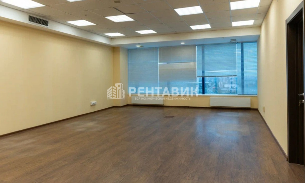 Офис SK Plaza площадью 3293 квадратных метров