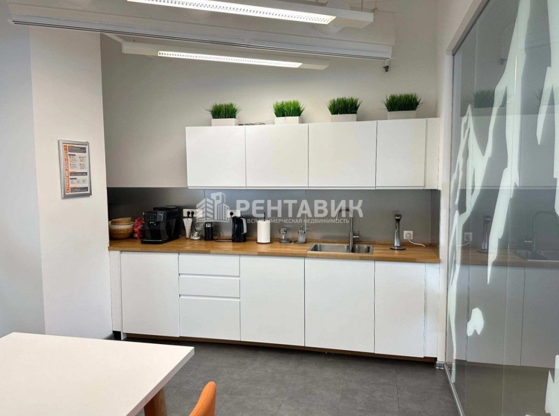 Офис Двинцев, корпус С площадью 362 квадратных метров