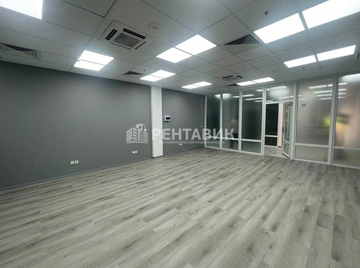 Офис Мост площадью 602 квадратных метров