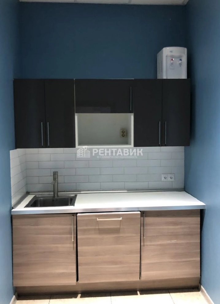 Офис W Plaza I площадью 297 квадратных метров